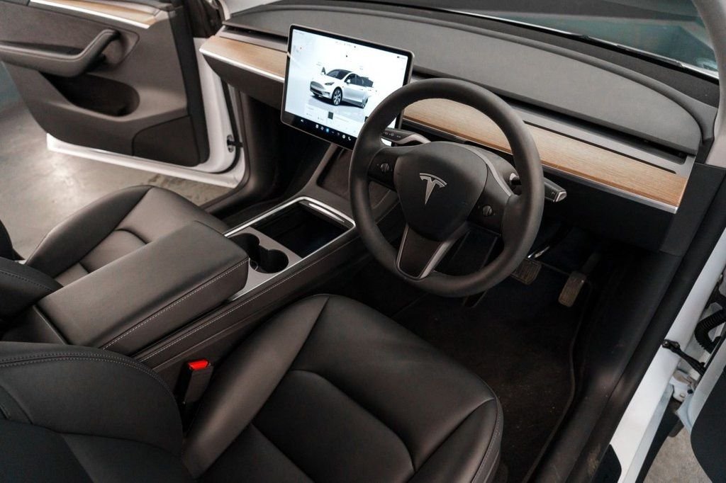 Used Tesla Model Y 2024 for sale - 78022059: Photo 8