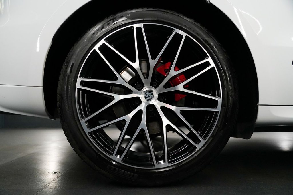 Used Porsche Macan 2023 for sale - 76080293: Photo 17