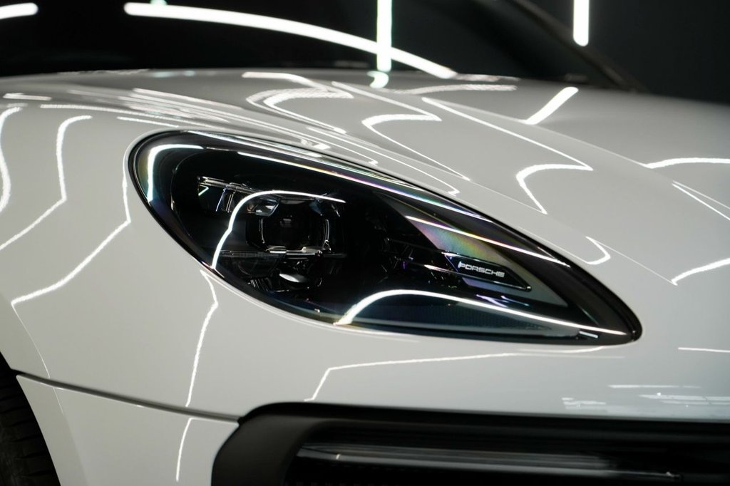 Used Porsche Macan 2023 for sale - 76080293: Photo 21