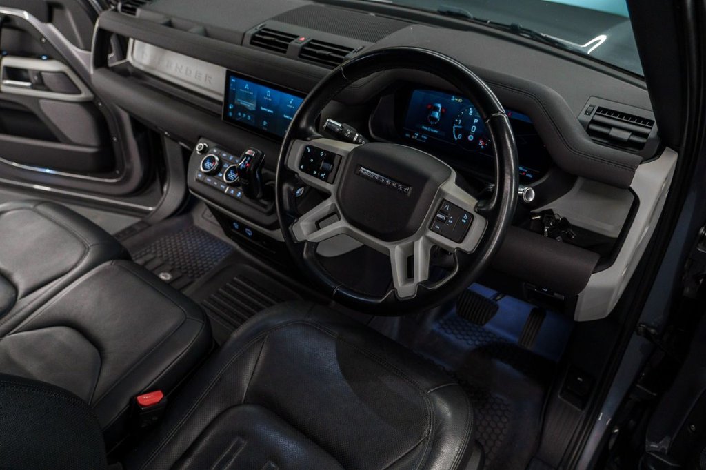 Used Land Rover Defender 2021 for sale - 76798025: Photo 28