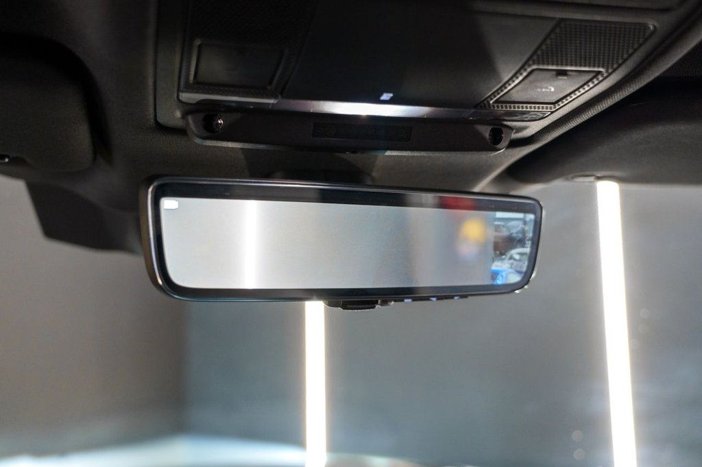 Used Land Rover Defender 2021 for sale - 76798025: Photo 46