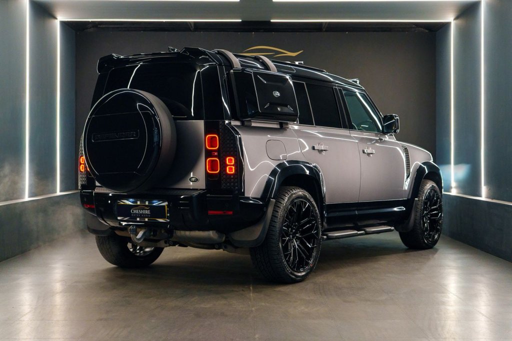 Used Land Rover Defender 2021 for sale - 76798025: Photo 6