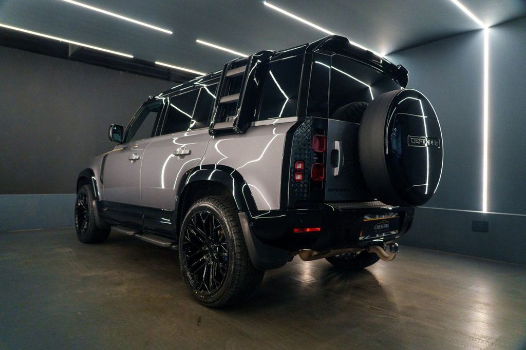 Used Land Rover Defender 2021 for sale - 76798025: Photo 7