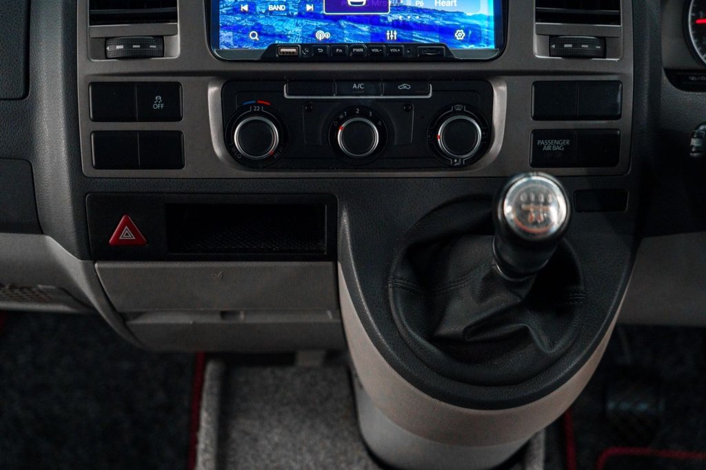 Used Volkswagen Transporter 2014 for sale - 76999122: Photo 30