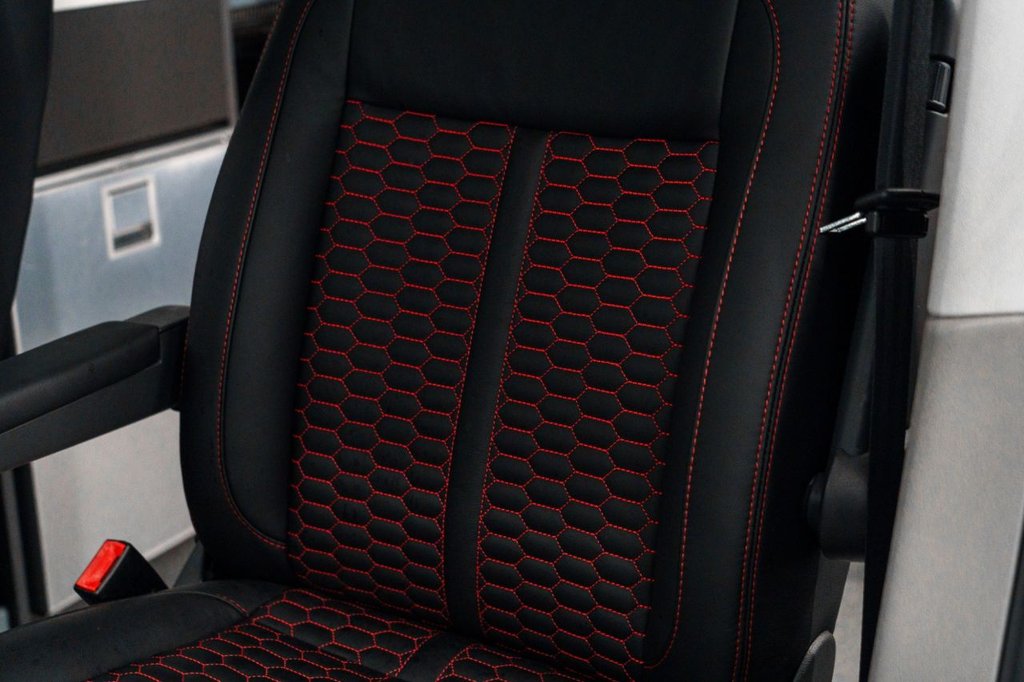 Used Volkswagen Transporter 2014 for sale - 76999122: Photo 35