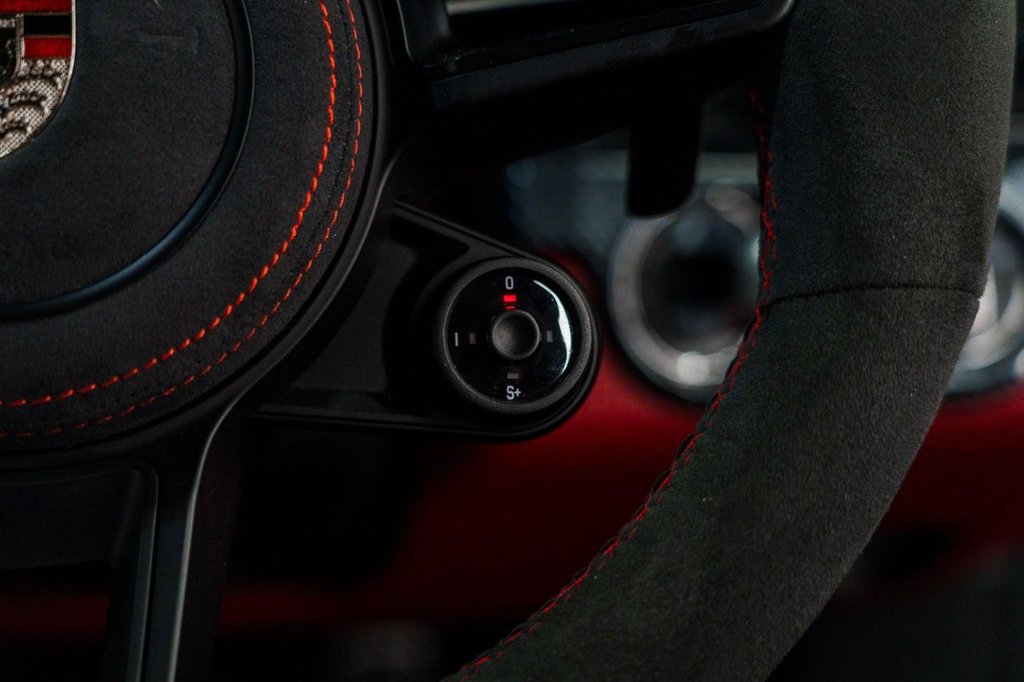 Used Porsche 911 2016 for sale - 76241464: Photo 27