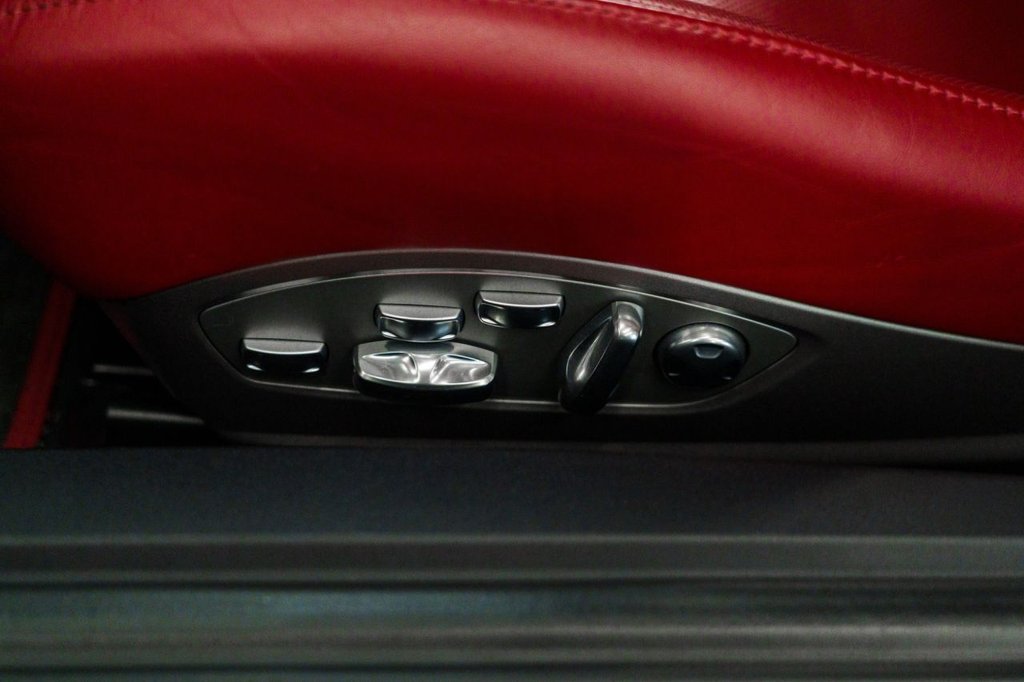 Used Porsche 911 2016 for sale - 76241464: Photo 33