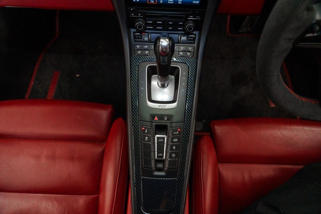 Used Porsche 911 2016 for sale - 76241464: Photo 39