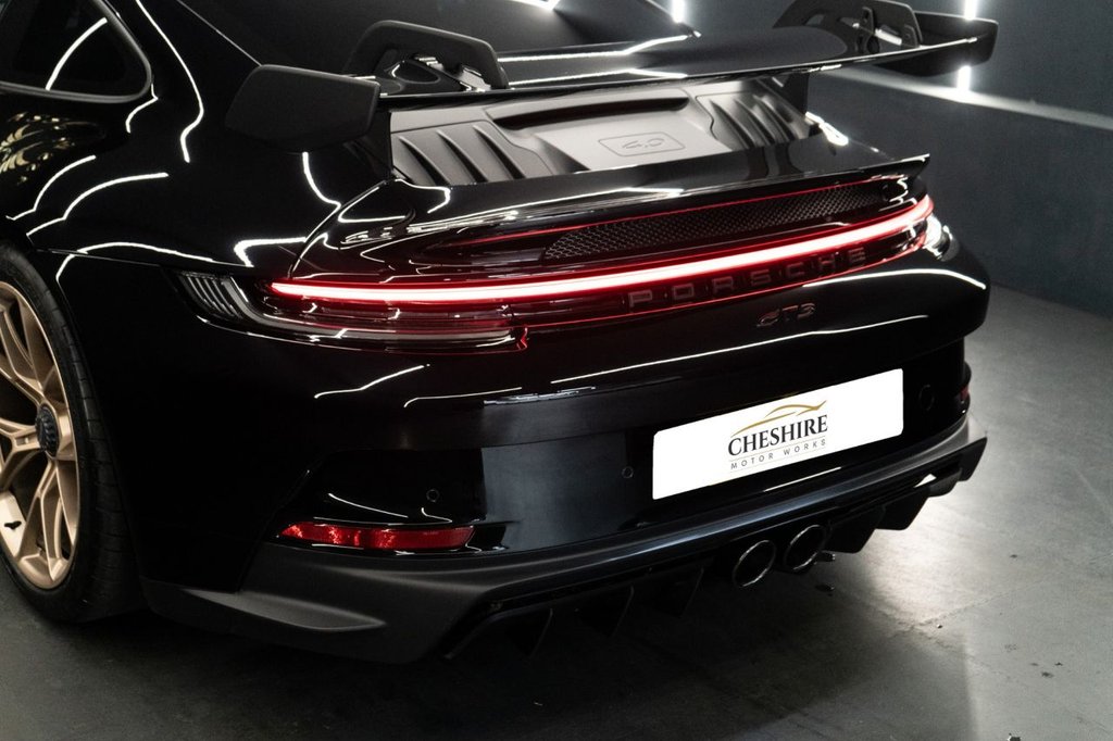 Used Porsche 911 2021 for sale - 78181150: Photo 15