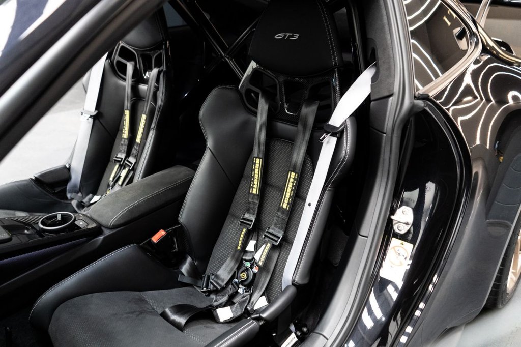 Used Porsche 911 2021 for sale - 78181150: Photo 31