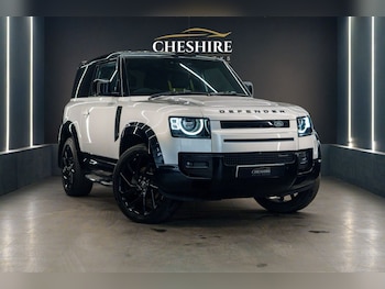 Used Land Rover Defender 2023 for sale - 78096127: Photo