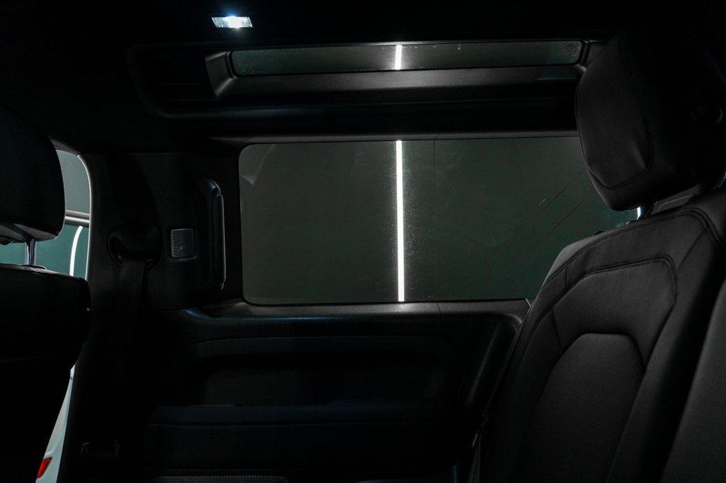 Used Land Rover Defender 2023 for sale - 78096127: Photo 34