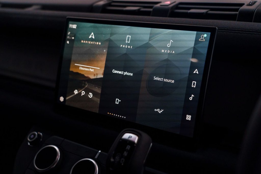 Used Land Rover Defender 2023 for sale - 78096127: Photo 45