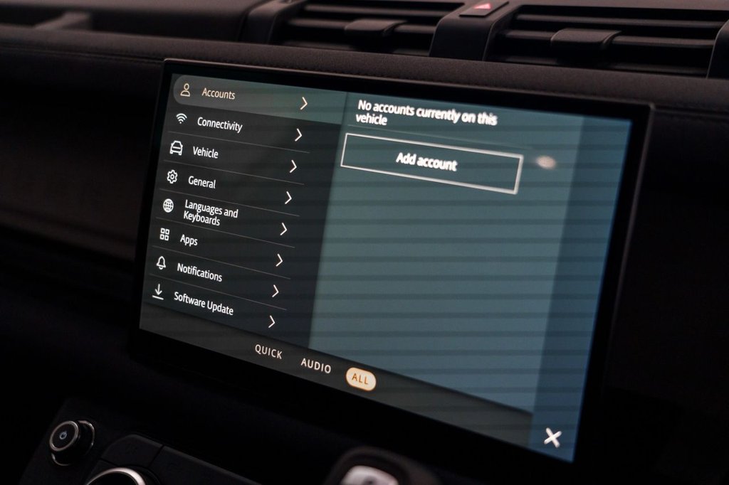 Used Land Rover Defender 2023 for sale - 78096127: Photo 50