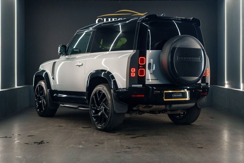 Used Land Rover Defender 2023 for sale - 78096127: Photo 6