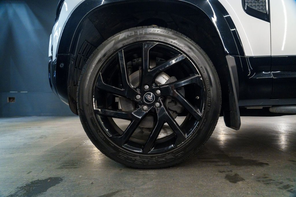 Used Land Rover Defender 2023 for sale - 78096127: Photo 9