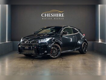 Used Toyota Yaris 2022 for sale - 77014356: Photo