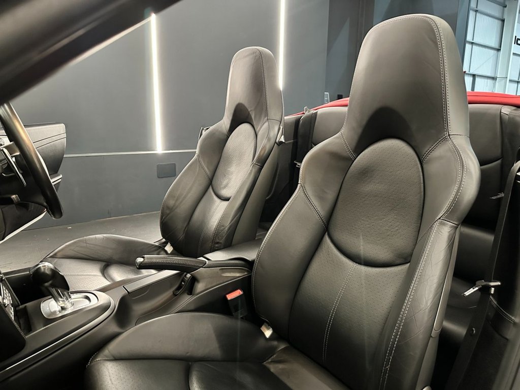 Used Porsche 911 2011 for sale - 76937456: Photo 15