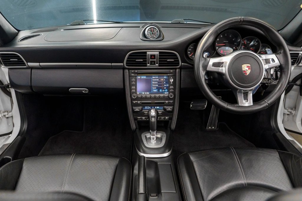 Used Porsche 911 2011 for sale - 76937456: Photo 22