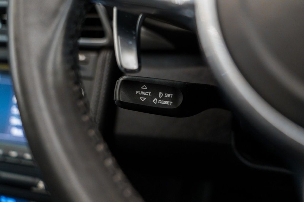 Used Porsche 911 2011 for sale - 76937456: Photo 32