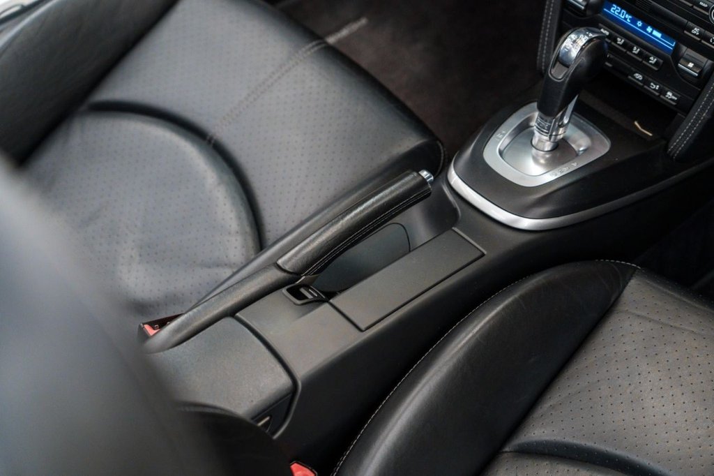 Used Porsche 911 2011 for sale - 76937456: Photo 37