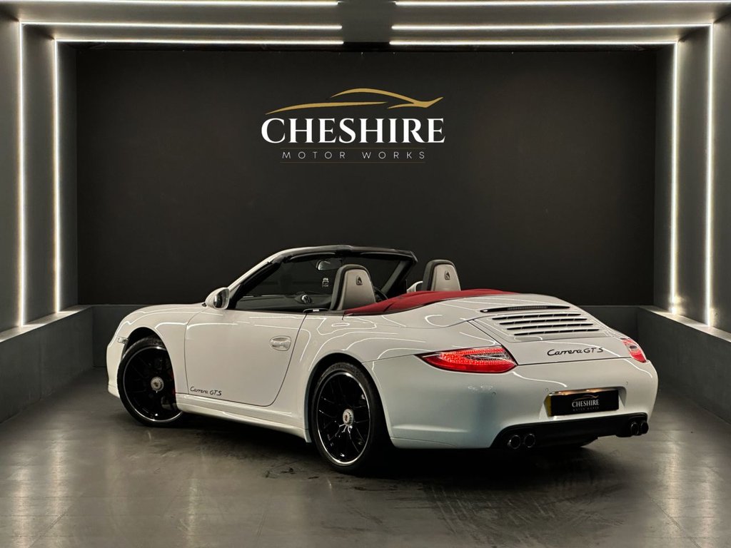 Used Porsche 911 2011 for sale - 76937456: Photo 4