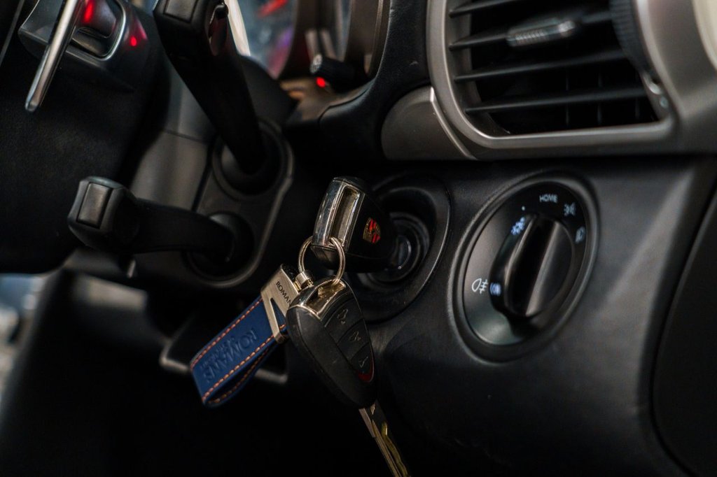 Used Porsche 911 2011 for sale - 76937456: Photo 43