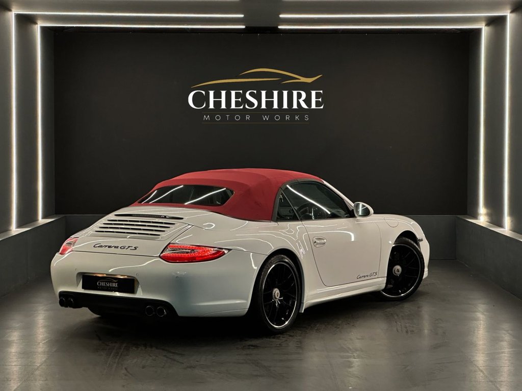 Used Porsche 911 2011 for sale - 76937456: Photo 8