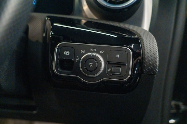 Used Mercedes-Benz CLA 2022 for sale - 76069077: Photo 26