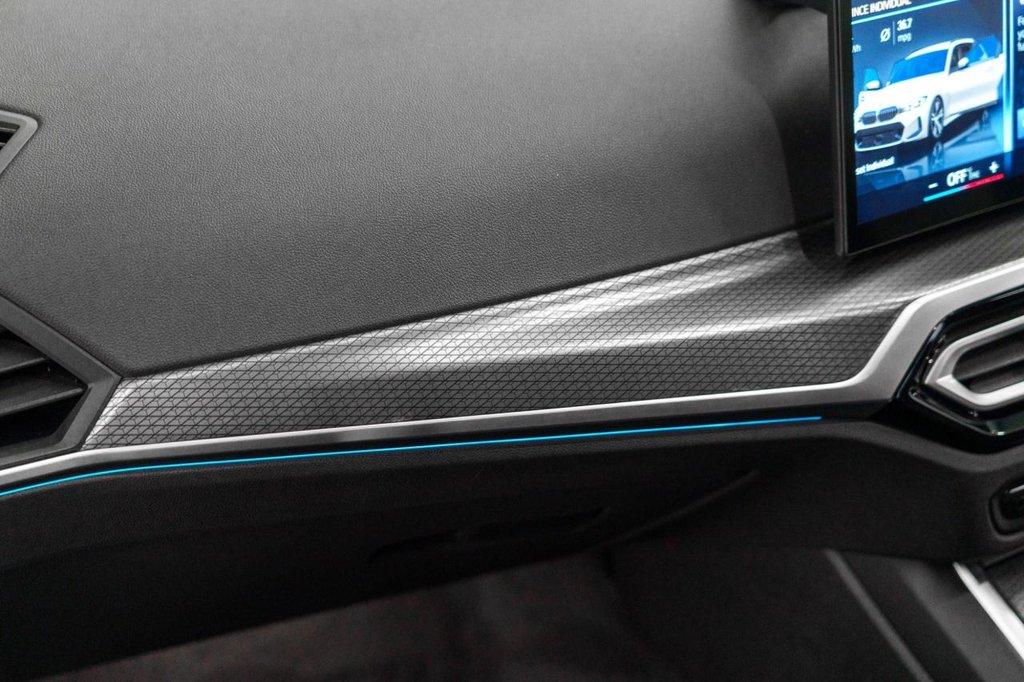 Used BMW 3 Series 2023 for sale - 76147870: Photo 32