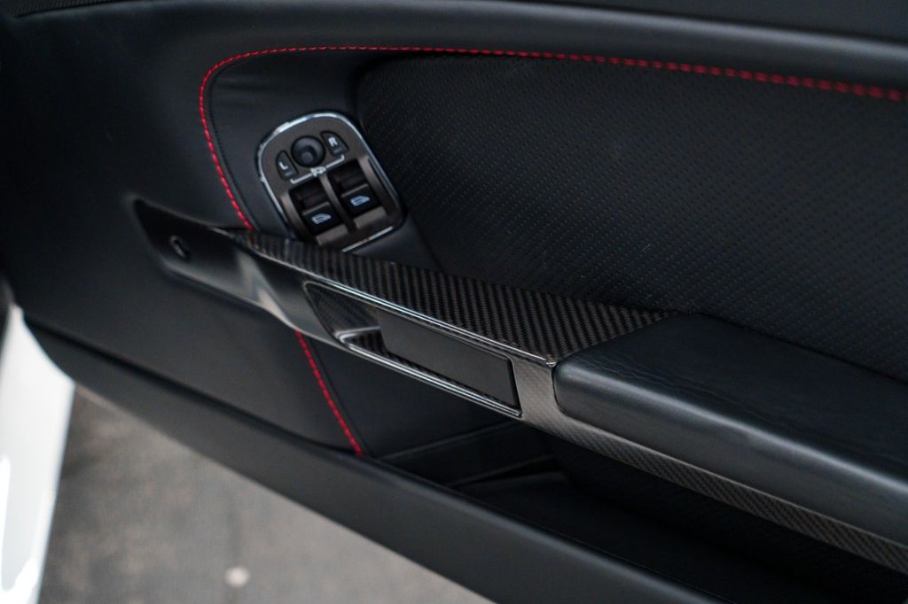 Used Aston Martin Vantage 2014 for sale - 77048841: Photo 26