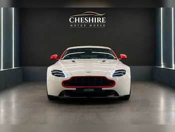 Used Aston Martin Vantage 2014 for sale - 77048841: Photo