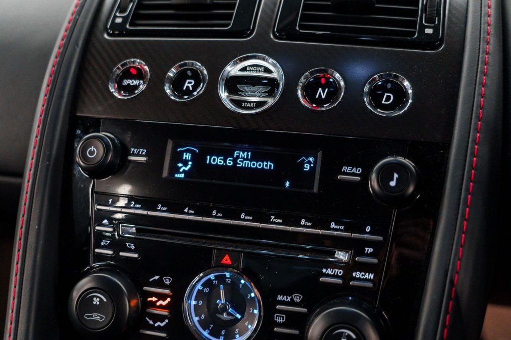 Used Aston Martin Vantage 2014 for sale - 77048841: Photo 32