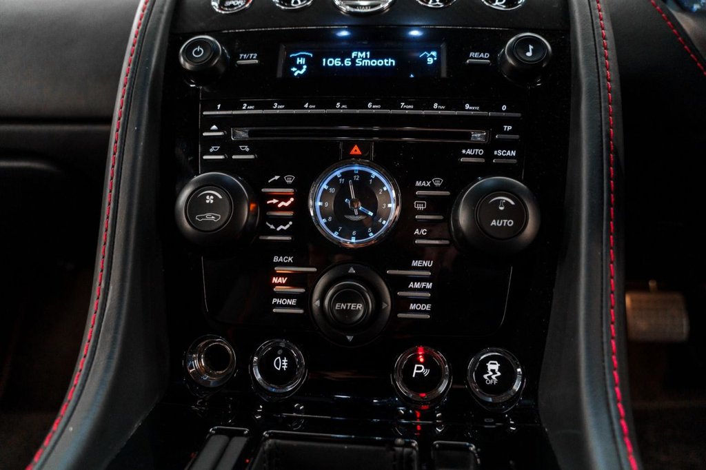 Used Aston Martin Vantage 2014 for sale - 77048841: Photo 34