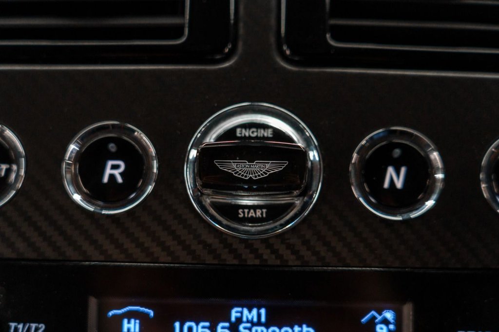 Used Aston Martin Vantage 2014 for sale - 77048841: Photo 41