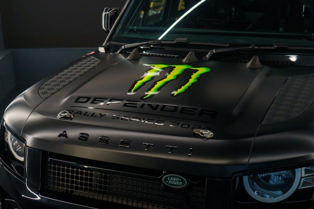 Used Land Rover Defender 2022 for sale - 76660683: Photo 6