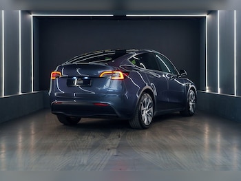 Used Tesla Model Y 2023 for sale - 79358654: Photo