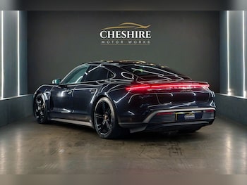 Used Porsche Taycan 2020 for sale - 76855180: Photo