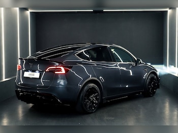 Used Tesla Model Y 2022 for sale - 75281576: Photo