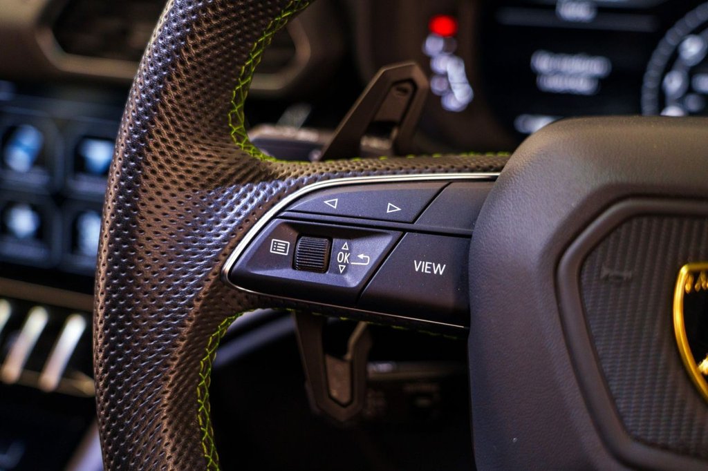 Used Lamborghini Urus 2023 for sale - 76768653: Photo 30