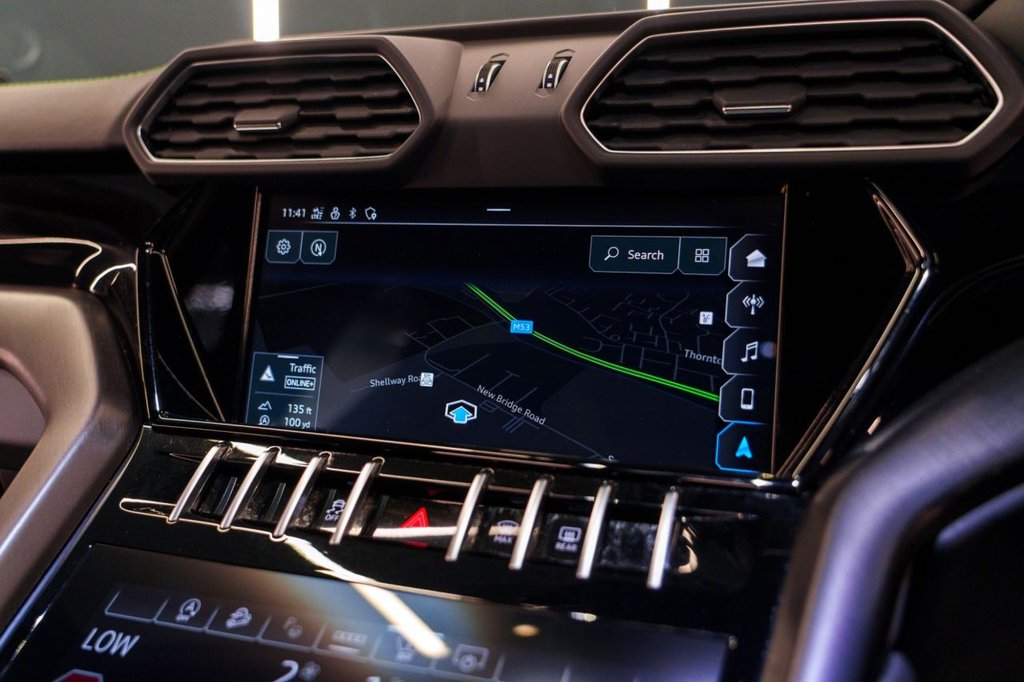 Used Lamborghini Urus 2023 for sale - 76768653: Photo 41