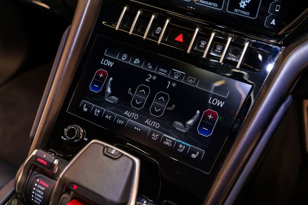 Used Lamborghini Urus 2023 for sale - 76768653: Photo 46