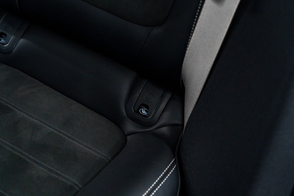 Used Porsche Macan 2023 for sale - 77111062: Photo 21