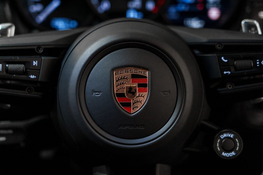 Used Porsche Macan 2023 for sale - 77111062: Photo 30