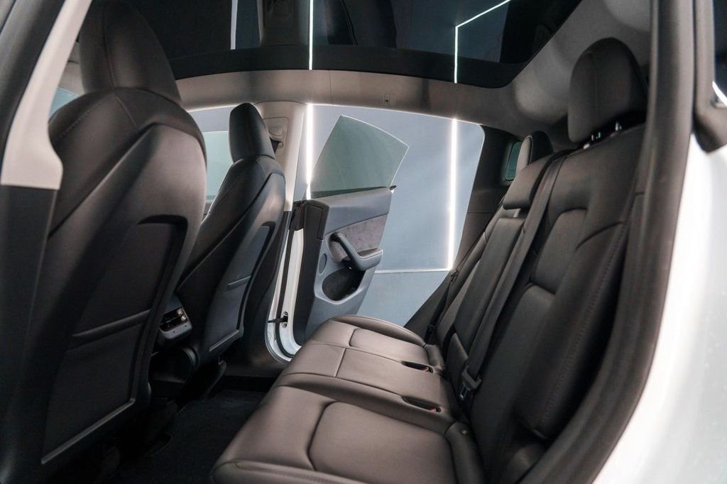 Used Tesla Model Y 2024 for sale - 78068959: Photo 9