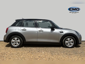 Used MINI Hatch 2023 for sale - 79128089: Photo