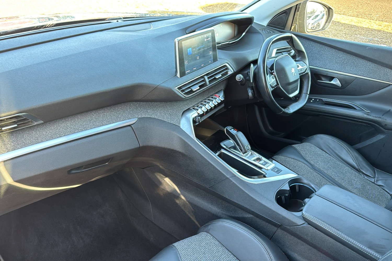 Used Peugeot 3008 2019 for sale - 77000402: Photo 11