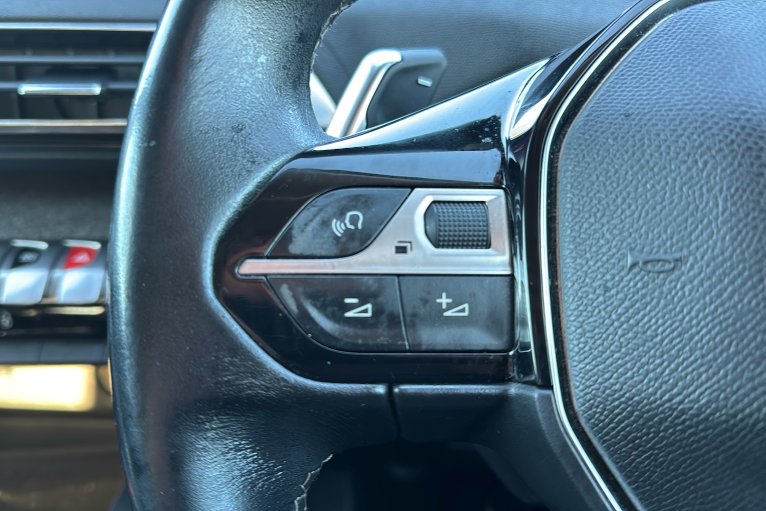 Used Peugeot 3008 2019 for sale - 77000402: Photo 17