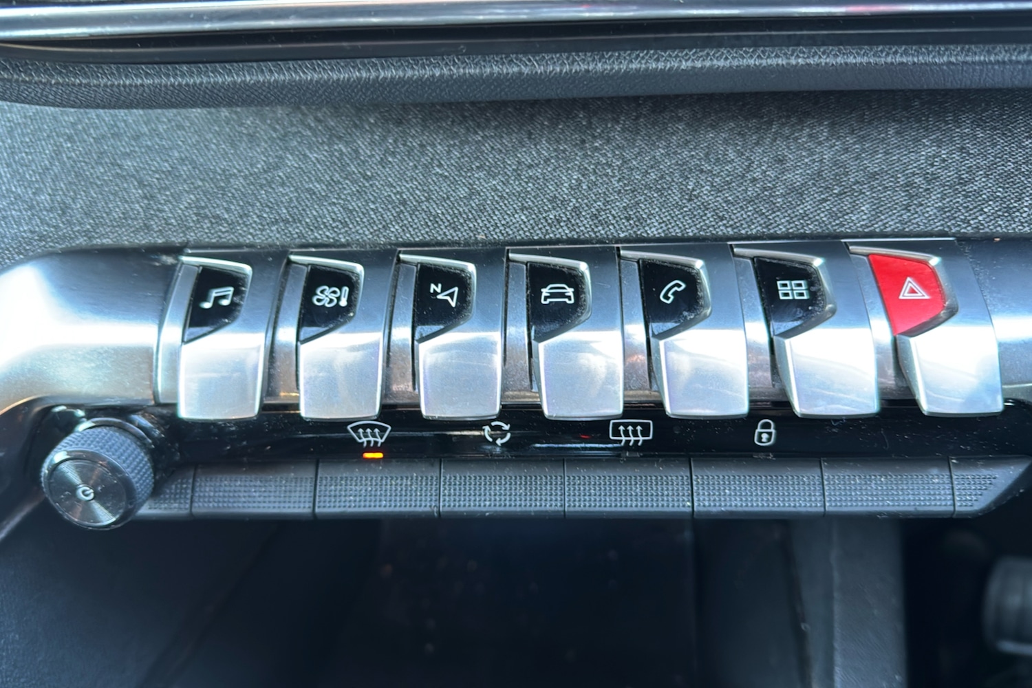 Used Peugeot 3008 2019 for sale - 77000402: Photo 40