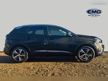 Used Peugeot 3008 2019 for sale - 77000402: Photo